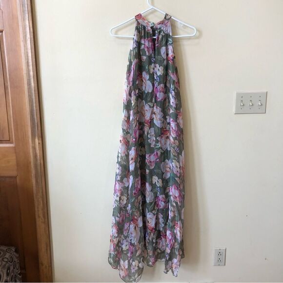 Bellaumbra Sleeveless Floral Dress - Picture 4 of 9